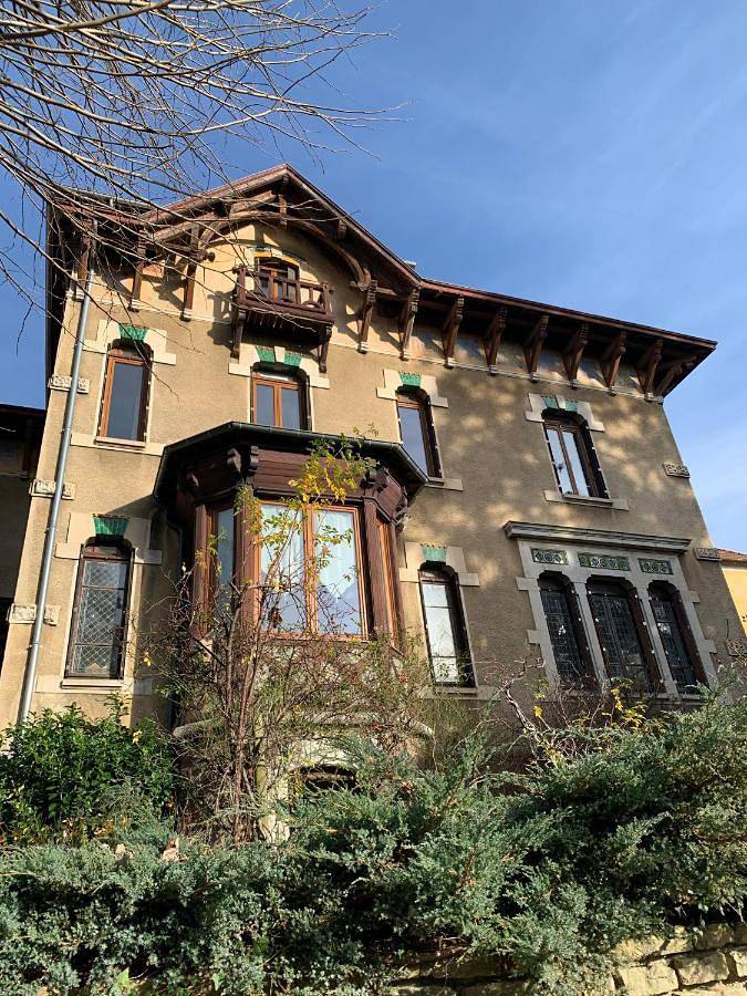 Maison d’hôte pour 2 personnes, avec jardin et balcon ainsi que vue et piscine