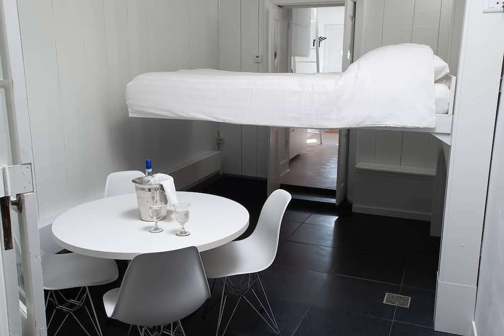 Ganze Wohnung, Wohnung im 17. Jahrhundert Denkmal in der Nähe von Amsterdam in Monnickendam, Markermeer