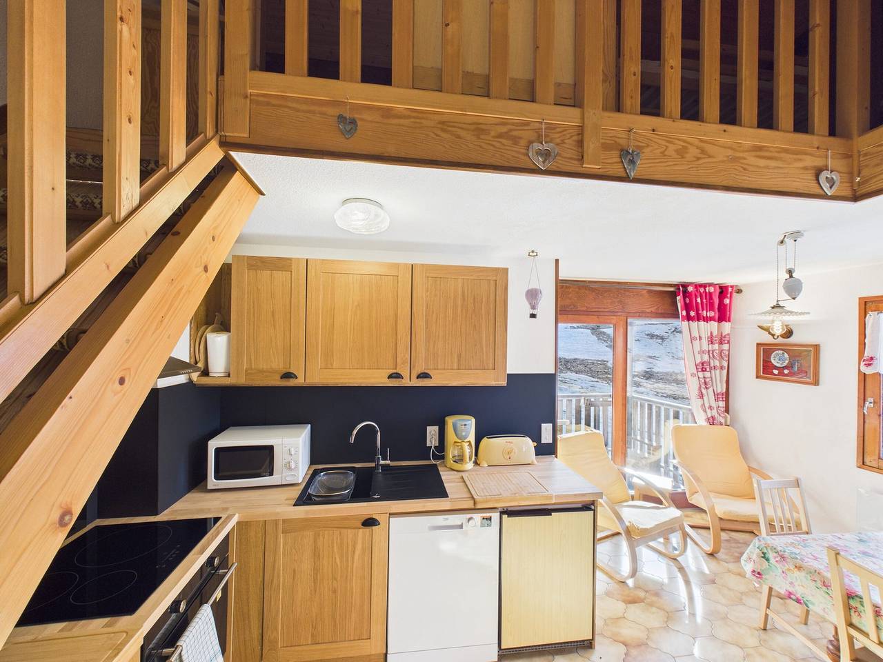 Entire apartment, Apartment in Les Gets ski-in/ski-out with parking in Les Gets, Les Portes du Soleil