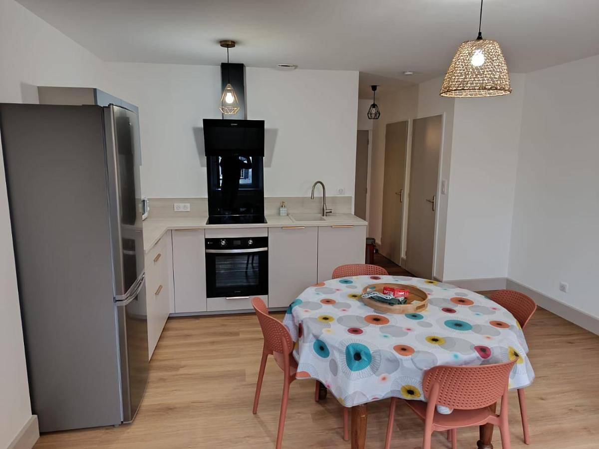 Appartement entier, Les Gîtes d'Altaïr-La Grande Ourse in Tarascon-sur-Ariège, Ariège