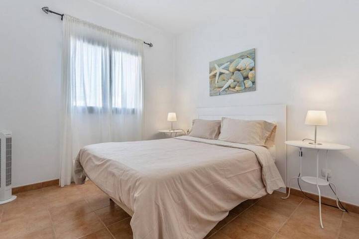 Villa Alfredina | Private Heated Pool, BBQ & Relax in Playa Blanca, Yaiza