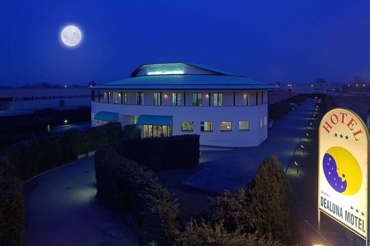 Appartamento per 2 persone, con Balcone e Giardino nonché Panorama a Fidenza