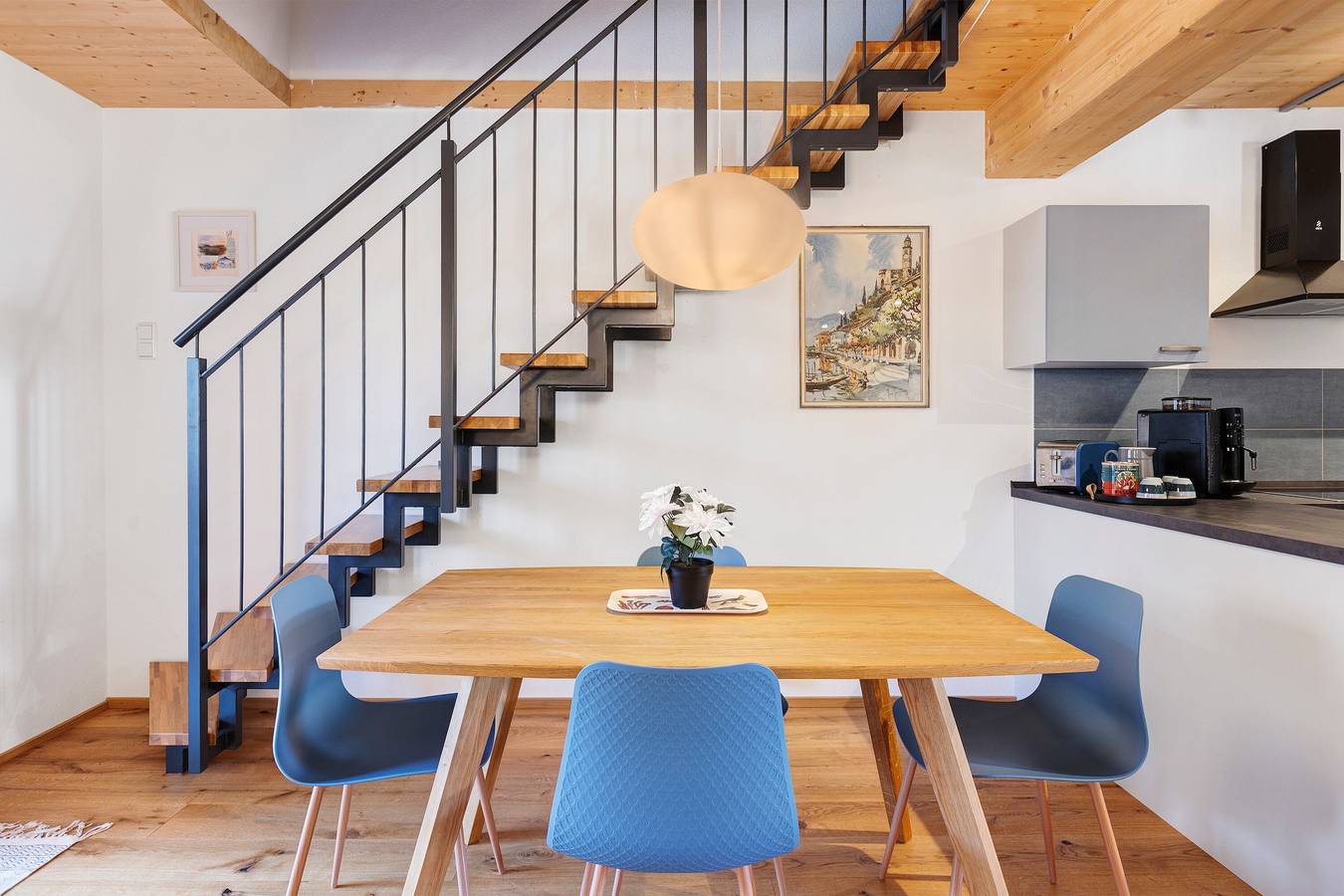 Ganze Wohnung, Ferienwohnung Landlust am See mit Gemeinschaftsgarten, Balkon und Wlan in Öhningen, Untersee