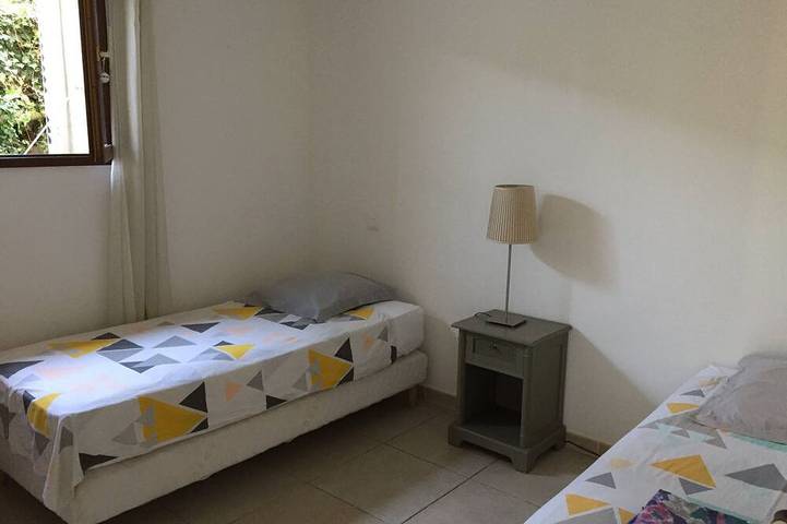 Location de vacances pour 6 personnes, avec jardin ainsi que jacuzzi et balcon à Castellare-di-Casinca - 3