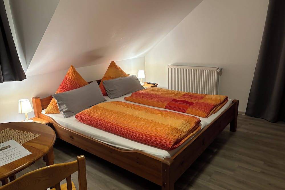 Ganze Wohnung, Ferienwohnung \"Moseltal\" in Lahnstein, Nähe Koblenz in Lahnstein, Mittelrhein