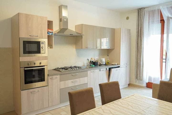 Ferienwohnung für 11 Personen, mit Balkon und Garten