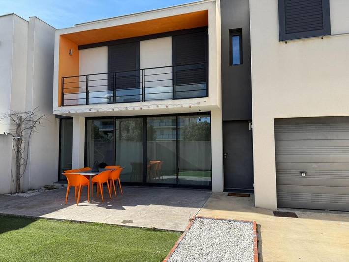 Chalet para 6 personas, con jardín - 1