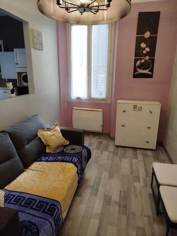 Gîte pour 4 personnes, avec vue à Puget-Théniers