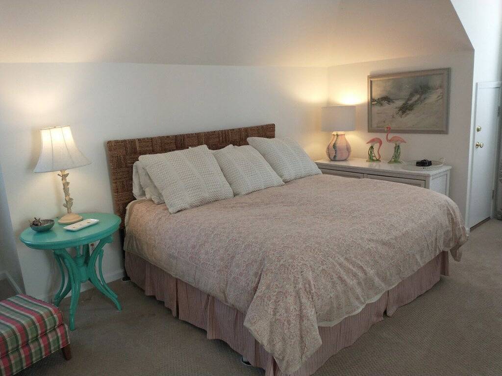 Ruhiges Haus auf der Südinsel mit Fahrrädern in Tybee Island, Chatham County