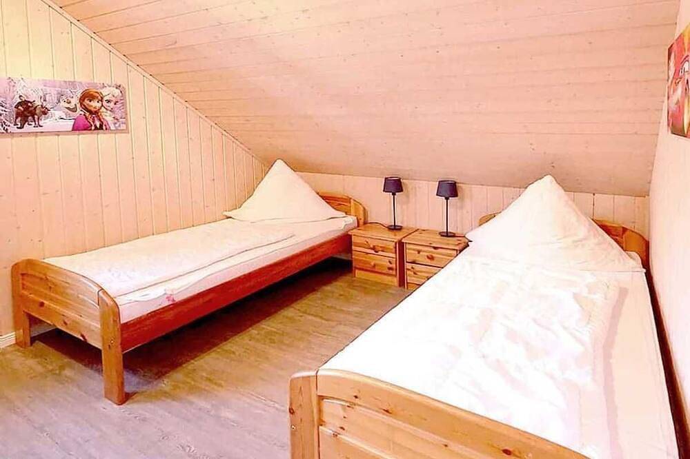 Ganze Wohnung, Seeperle 1.Reihe mit Whirlpool im Ferienpark Scharmützelsee - Ferienpark in Storkower See, Wendisch Rietz