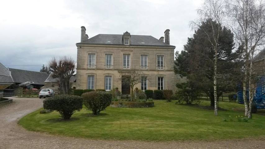 Chambre d’hôte pour 6 personnes, avec Terrasse et Jardin à Campandré-Valcongrain