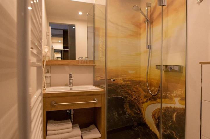 Hotel für 2 Personen, mit Terrasse und Garten sowie Sauna in Krippen - 3