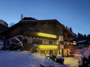 Appartement voor 4 Personen in Maria Alm am Steinernen Meer, Maria Alm, Afbeelding 1