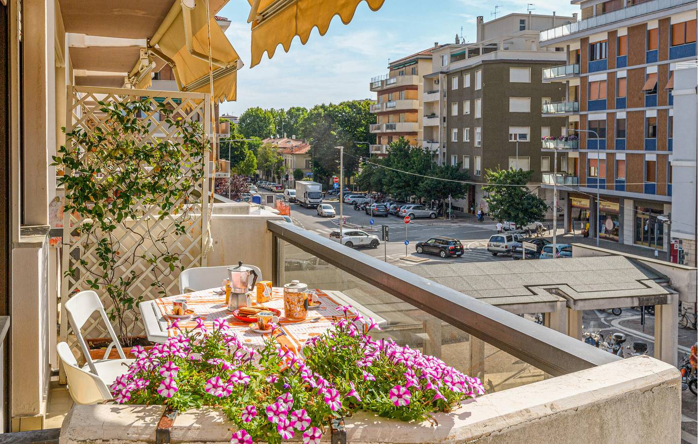 Appartement de vacances entier, Appartement de vacances pour 4 personnes avec terrasse in Pesaro, Valle del Metauro