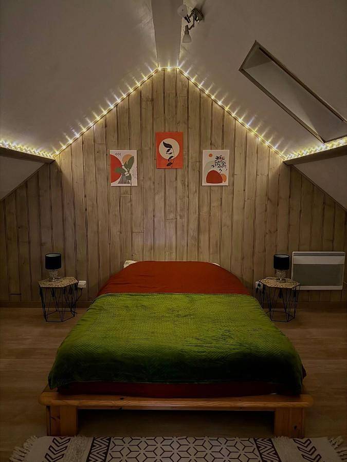 Gîte pour 3 personnes, avec terrasse, animaux acceptés à Favières - 3