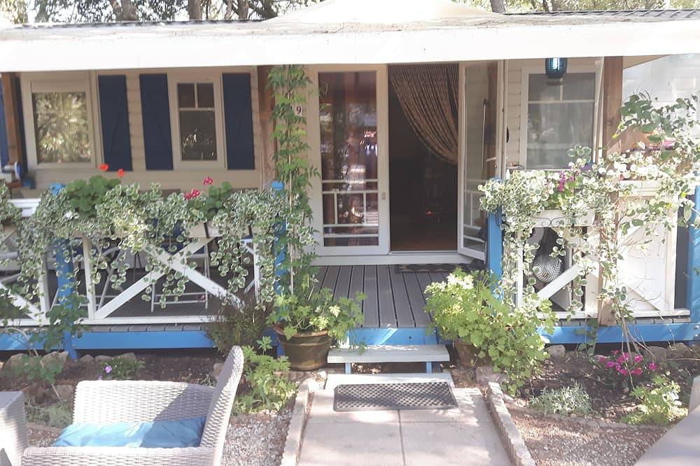 Superior topaze mobile home equipped Puget sur Argens holiday village 5 swimming pools in Puget-sur-Argens, Draguignan region