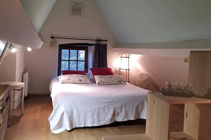 Location de vacances pour 8 personnes, avec terrasse ainsi que jacuzzi et jardin à Meyrals - 2