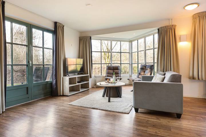 Bungalow für 4 Personen, mit Terrasse und Balkon/Terrasse in Overijssel - 2