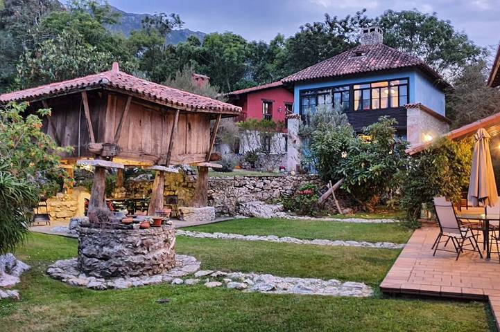 Gîte pour 16 personnes, avec jardin et jacuzzi - 1