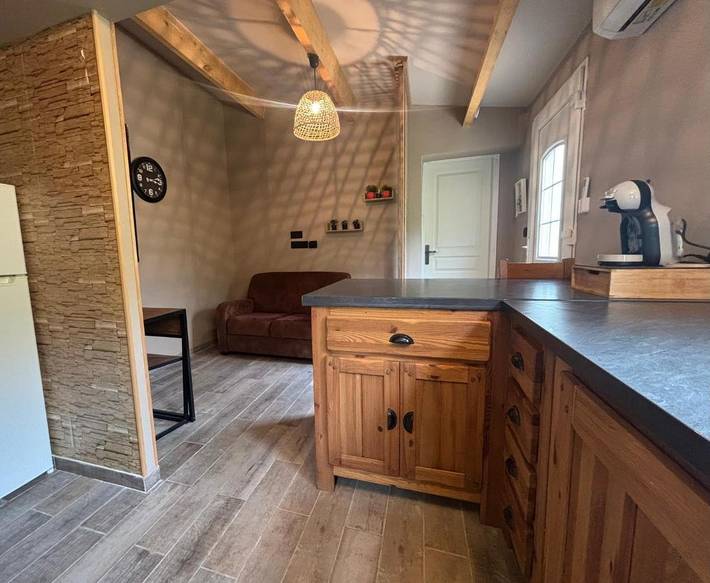 Location de vacances pour 3 personnes, avec jardin à Magalas - 2