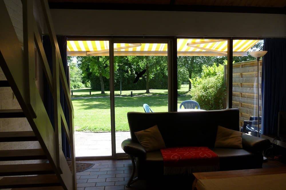 Gemütliches und ruhiges Ferienhaus in Meeresnähe im Ferienpark Aquadelta in Aquadelta, Bruinisse