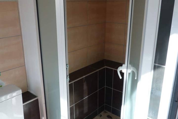 Gîte pour 2 personnes, avec jardin et terrasse à Arcizans-Dessus - 4