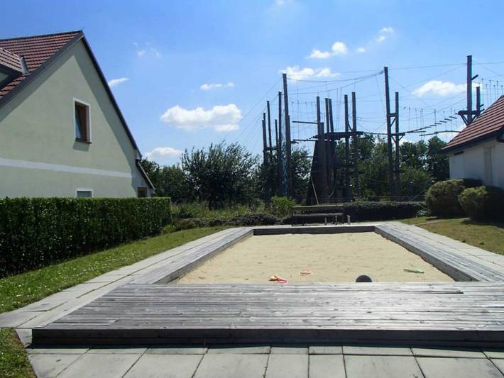 Ferienhaus Lutzmannsburg - direkter Thermenzugang und eigene - Ferienhaus Lutzmannsburg in Lutzmannsburg, Bezirk Oberpullendorf