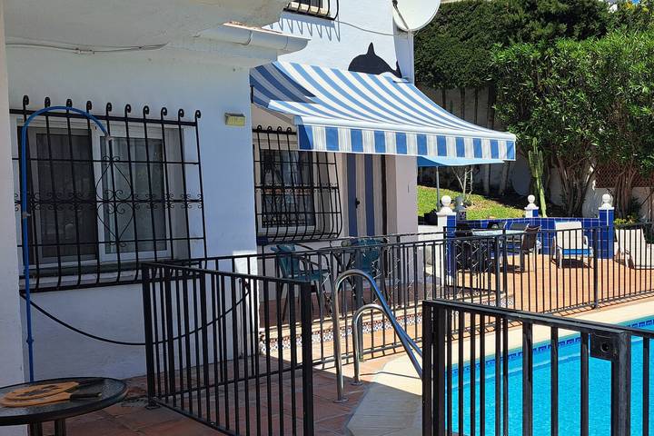 Chalet para 5 personas, con piscina y jardín, Familias con niños en Provincia de Málaga - 2