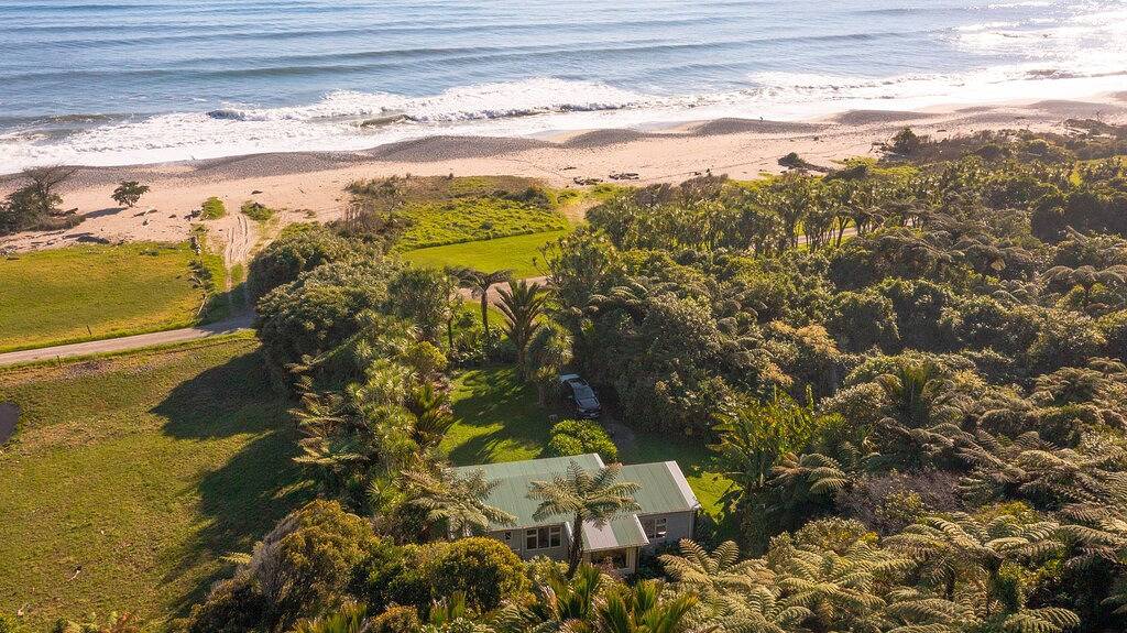 Leichte Annies Strandkabine in West Coast (Neuseeland)