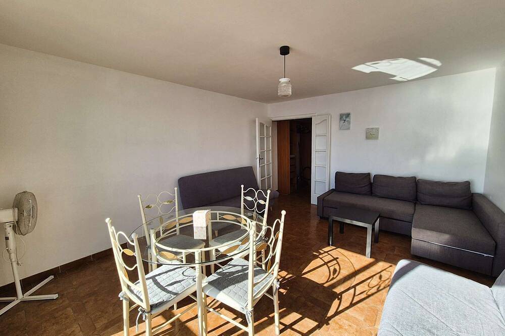 Appartement entier, Grand studio avec vue mer ! A deux pas de la plage des Sablettes in La Seyne-sur-Mer, Côte méditerranéenne (France)