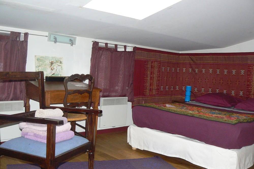 Le Petit Siam - Chambre d'hôtes de charme avec Sb partagée - Centre Clermont-Fd in Clermont-Ferrand, Parc naturel régional des Volcans d'Auvergne