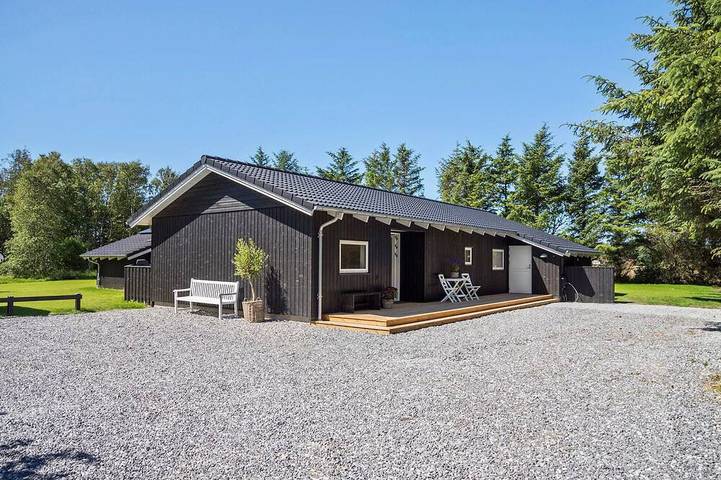 Ferienhaus für 10 Personen, mit Sauna und Whirlpool sowie Garten