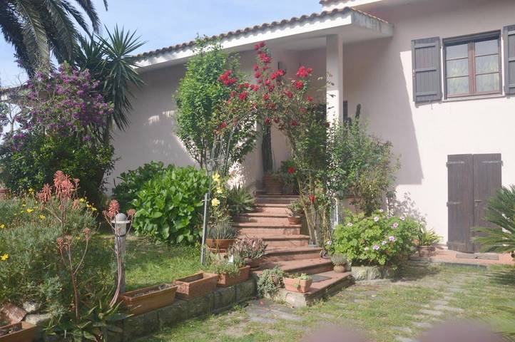 Location de vacances pour 3 personnes, avec jardin et vue à Arborea - 2