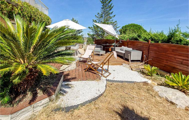 Location de vacances pour 10 personnes, avec terrasse, animaux acceptés à Murviel-lès-Montpellier - 2