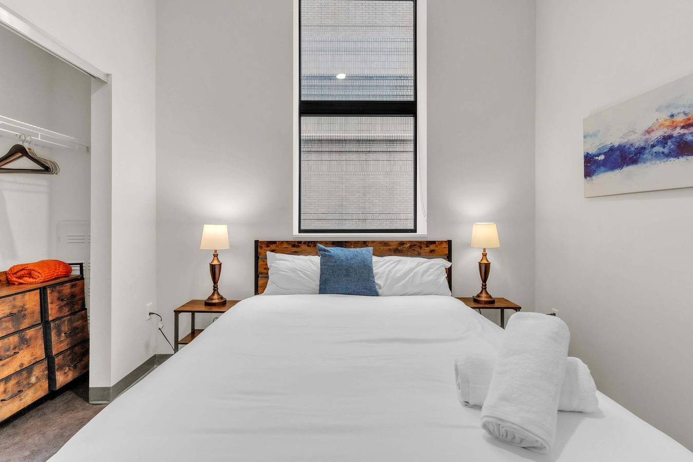 Ganze Wohnung, Cozysuites Modern 1Br in Downtown Pitts  20 in Pittsburgh, Allegheny County