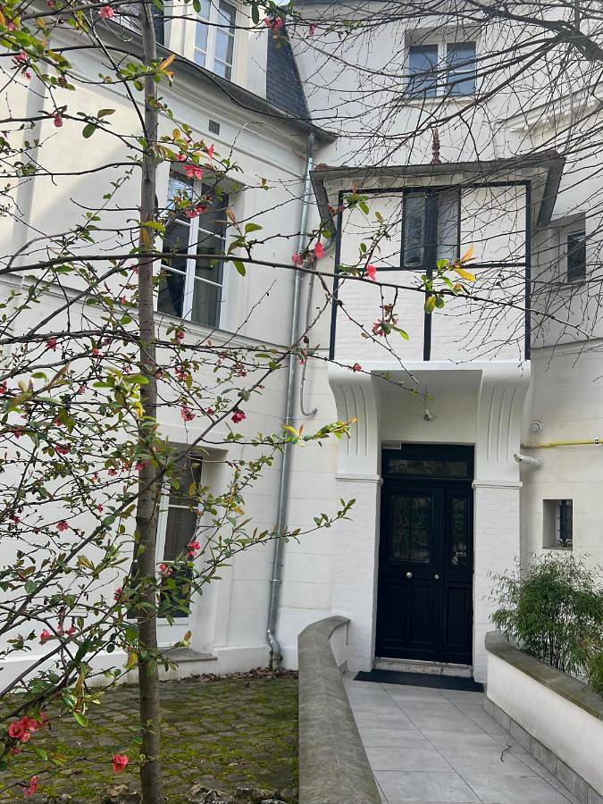 Gîte pour 4 personnes à Enghien-les-Bains - 2