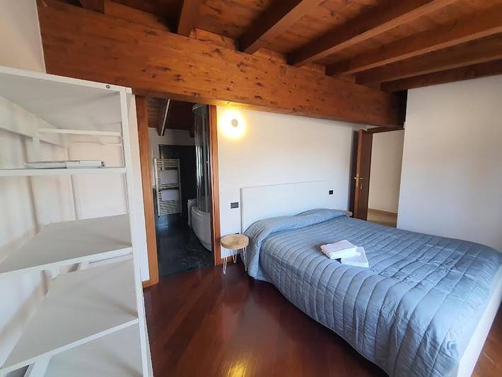 B&B für 4 Personen, mit Seeblick und Ausblick sowie Terrasse in Sirmione - 2