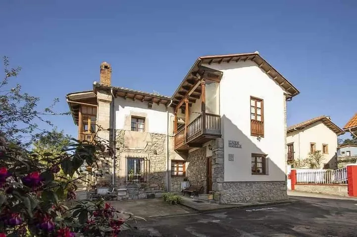 Maison de vacances pour 4 personnes, avec balcon - 1