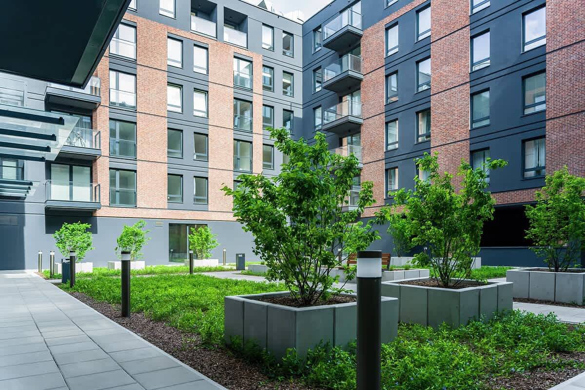Ganze Wohnung, Elegant Apartment | Balcony, Parking, Close to Market Square in Posen, Großpolen