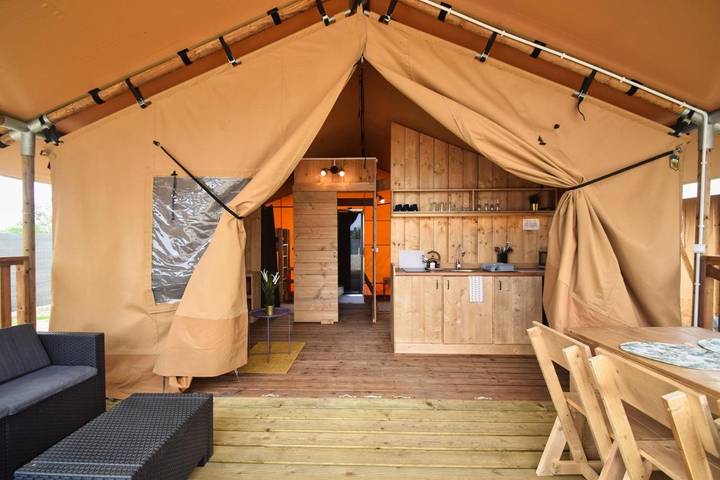 Camping für 6 Personen, mit Ausblick und Garten in Polnische Ostsee - 4