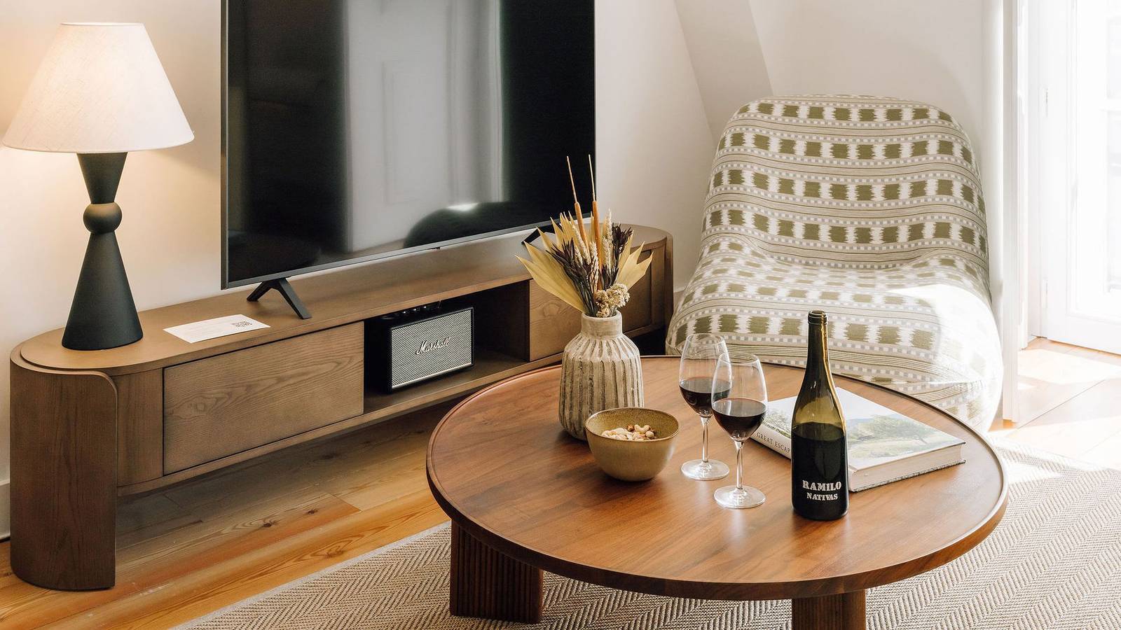 Ganze Wohnung, Ando Living - Flores 25 House - 402 in Encarnação, Lissabon