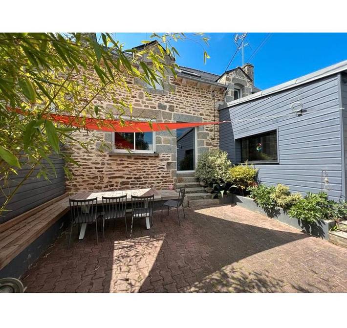 Location de vacances pour 10 personnes, avec piscine et jardin, animaux acceptés à Plédran - 4