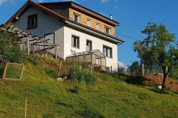 Gîte pour 6 personnes, avec jardin à Ronchamp
