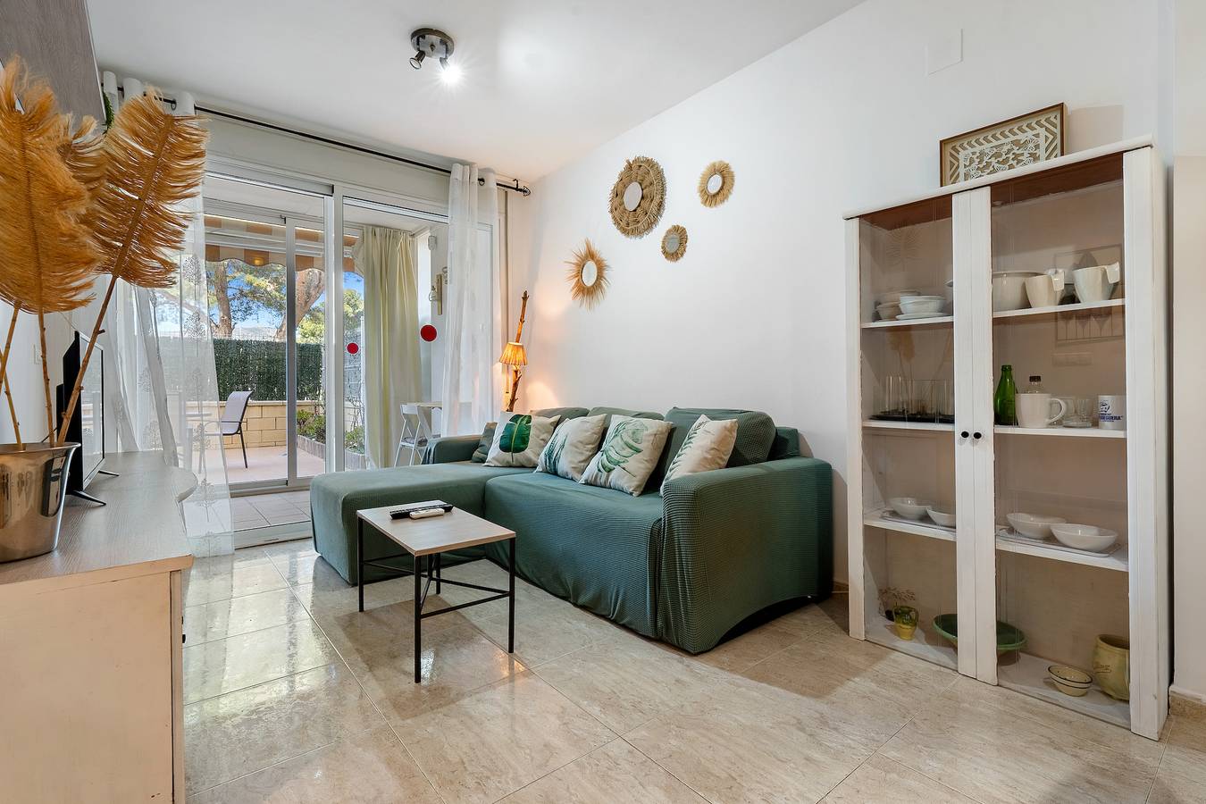 Apartamento entero, Apartamento 'Balvedere I' con piscina compartida, Wi-Fi y aire acondicionado in Miami Playa, Costa Dorada
