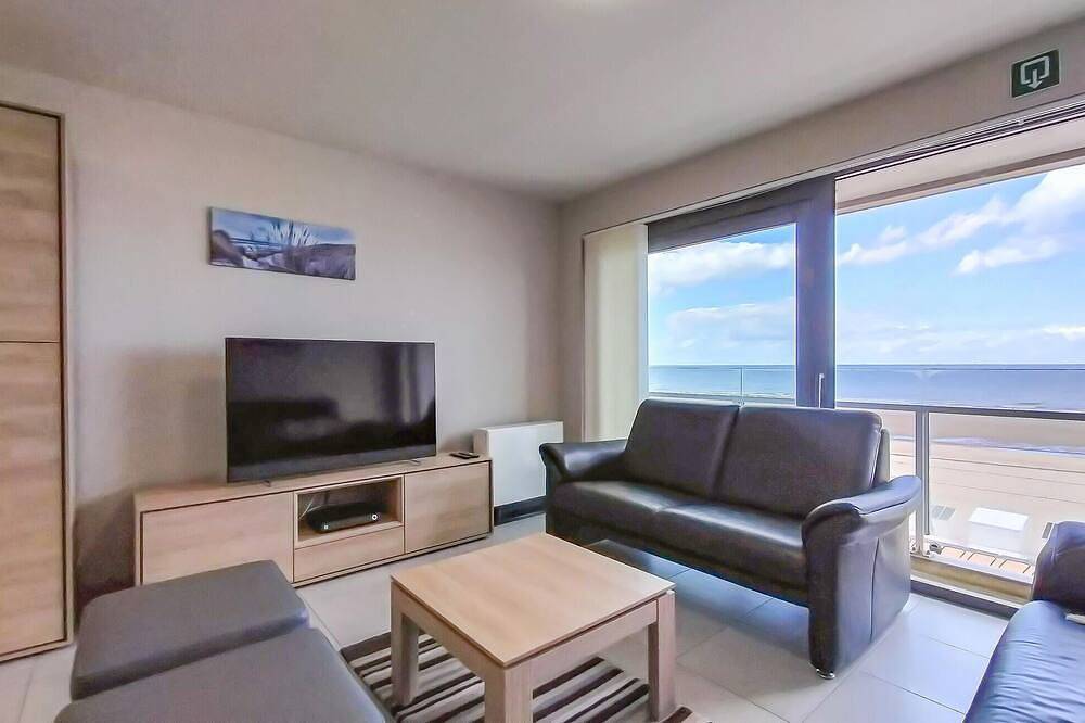 Hel lejlighed, 2 bedroom amazing apartment in Oostende in Oostende, Belgiske kyste