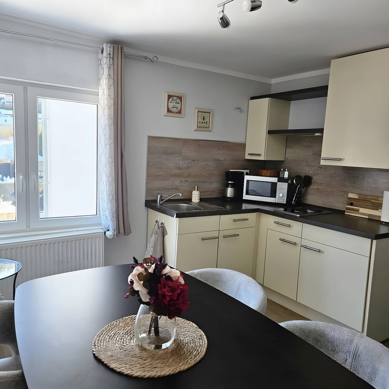 Ganze Wohnung, Apartment 'Sauerland 3' mit Bergblick und Wlan in Schwalefeld, Willingen