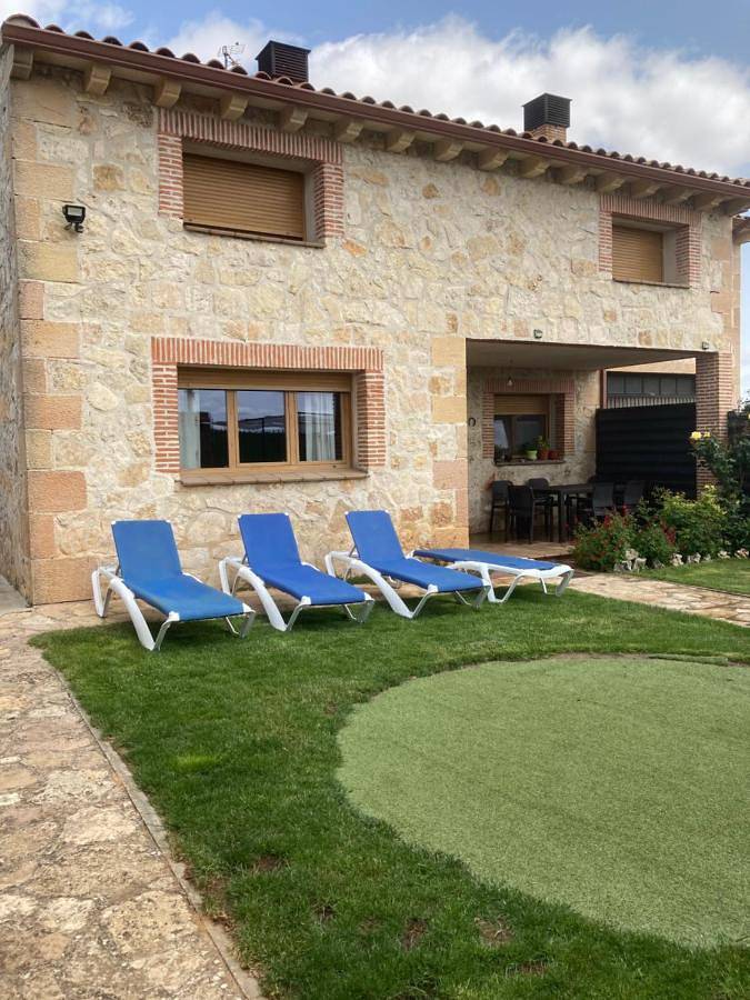 Casa rural con piscina para 6 personas, con jardín además de piscina y vistas en Provincia de Segovia - 2