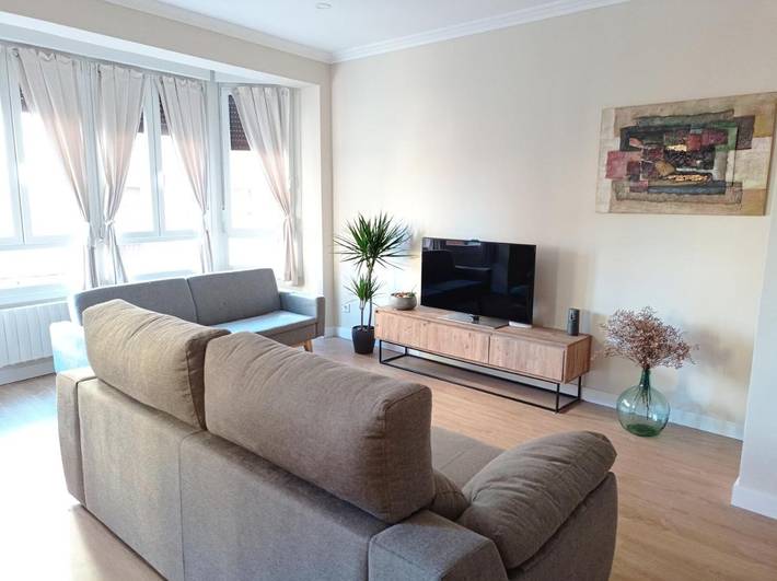 Gîte pour 8 personnes, avec balcon et vue à Guernica