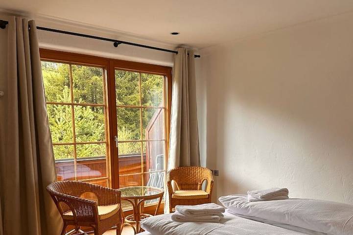 Ferienhaus für 16 Personen, mit Haustier in Schönwald im Schwarzwald - 3