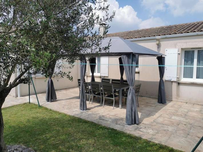 Location de vacances pour 8 personnes, avec Terrasse à Sainte-Soulle